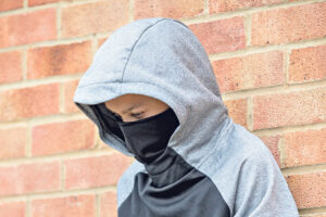 1365525_1410shutter_share