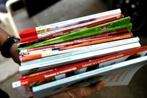 1628237701-Udzbenici-za-osnovnu-skolu-polovni-Kosovska-ulica-foto-Vesna-Lalic-Nova.rs-30-1536x1024