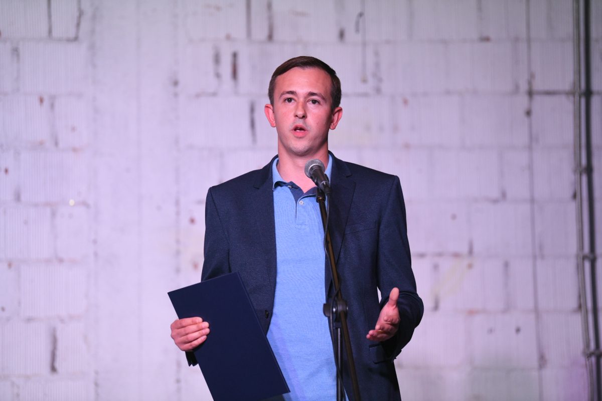 1651760724-NMN_2844-1200x800