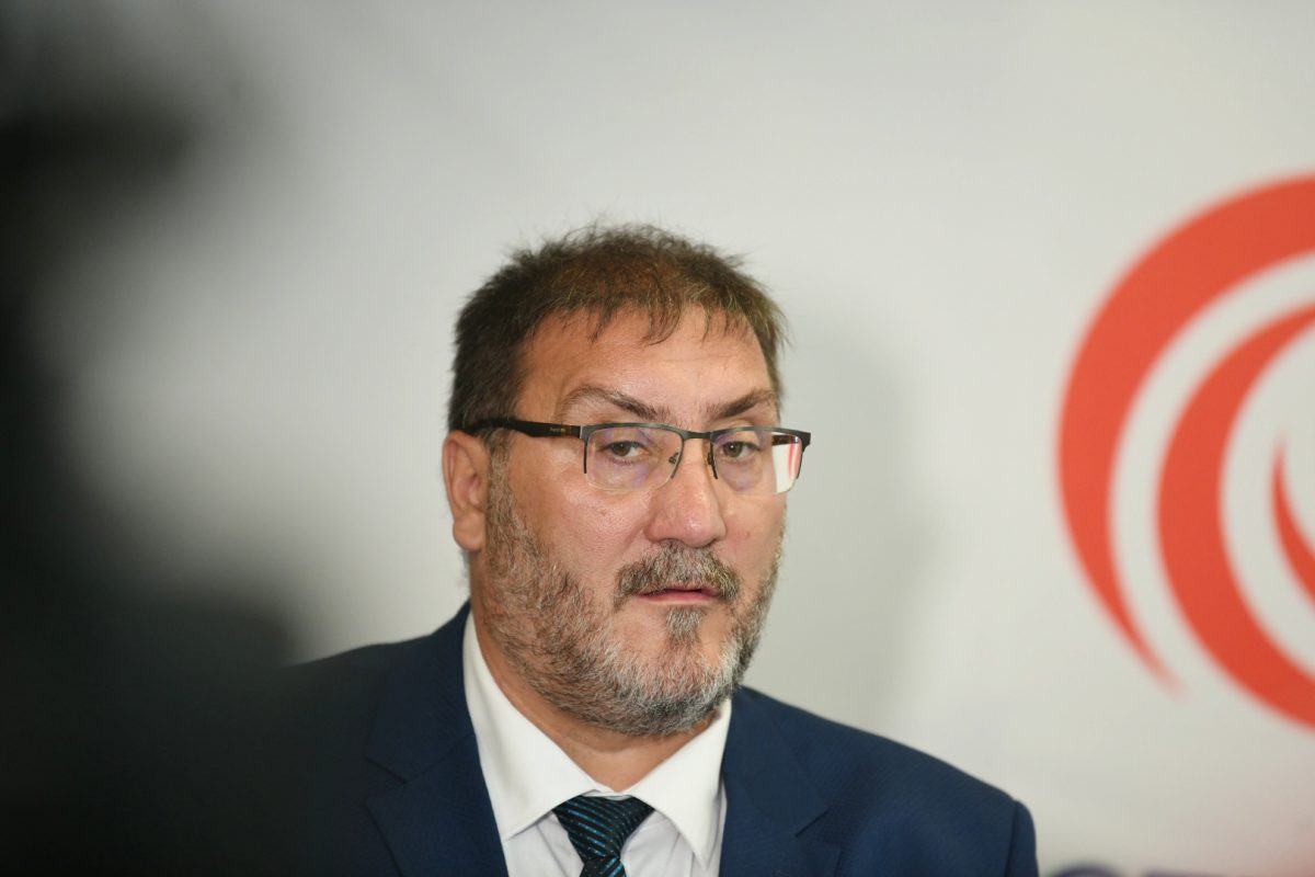 1652535263-VEC_5415-01-1200x800