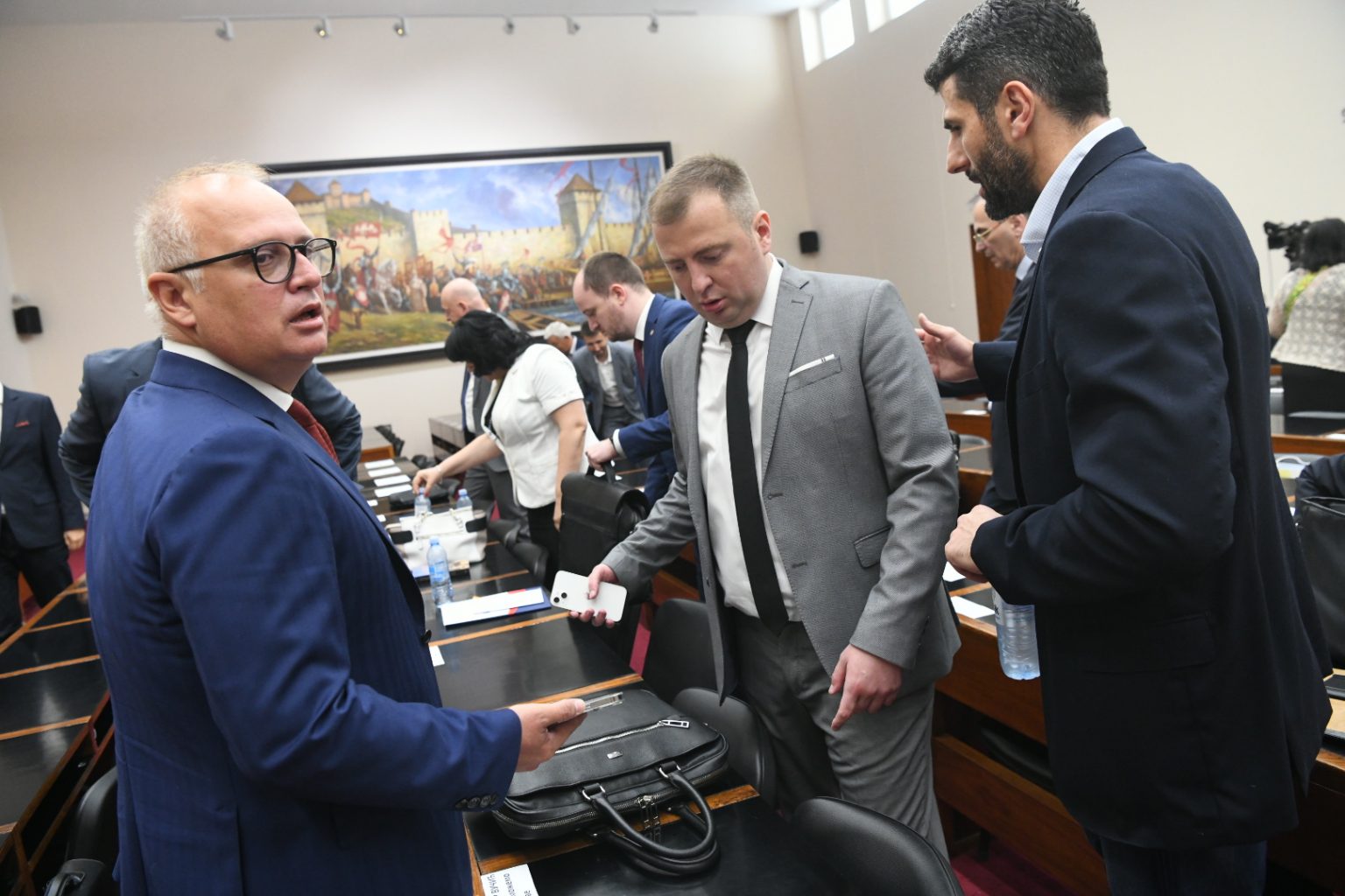 1654933845-VEC_1872-1536x1024