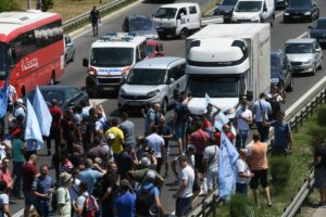 1655896478-FIL_8367-02-1200x800