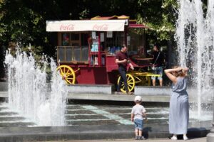 1657114396-Tan2022-6-24_11425652_1-1200x800