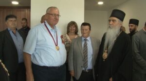 1662887994-seselj-orden-SPC-1024x571