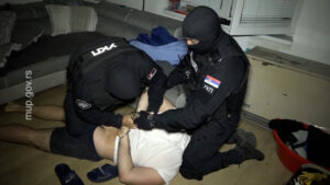 1668180970-SBPOK-Hapsenje-organizovane-kriminalne-grupe_NM-768x432