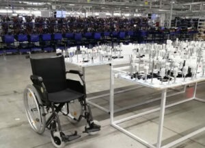 1677681788-Invalidska-kolica-u-Leoniju-Foto-Privatna-arhiva-1024x738