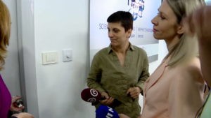 1690460881-zakljucavanje-novinara-n1