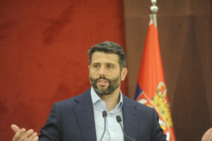 The-President-of-the-Republic-of-Serbia-Aleksandar-Vucic-and-Aleksandar-Sapic-holder-of-the-Aleksandar-Vucic-Belgrade-must-not-stop-list-socialized-with-young-people-at-a-cocktail-party-in-the-Sava-Center