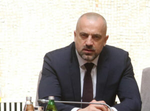 The-President-of-the-Republic-of-Serbia-Aleksandar-Vucic-met-with-representatives-of-Serbs-from-Kosovo-and-Metohija-at-the-Palace-of-Serbia-after-a-session-of-the-National-Security-Council.-Predsednik-Republike-Srbije-Aleksandar-Vucic-sastao-se-sa-pr