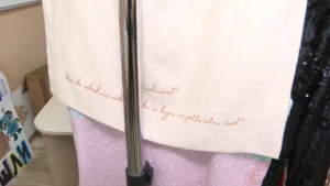 1715945697-Haljina-Olivere-Balasevic