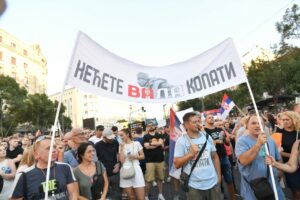 Protest-protiv-rudarenja-litijuma