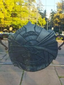 1729680455-1000008362-1152x1536