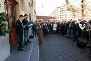 1736327907-1000050871_b-1024x683