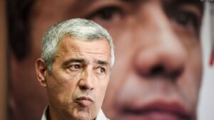 5ECF8E3C-8F1F-4B96-BA70-3ADC5AB18708_w1597_n_r1_st_s