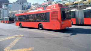 677z381_autobusi