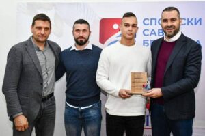 IMG-20211229-164721-866