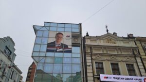 IMG-582ca2f8bc4389aa8c9c3d8c319d77d6-V