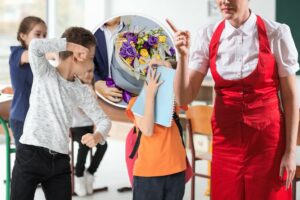 osmi-mart-skola-nasilje-nastavnica-830x0