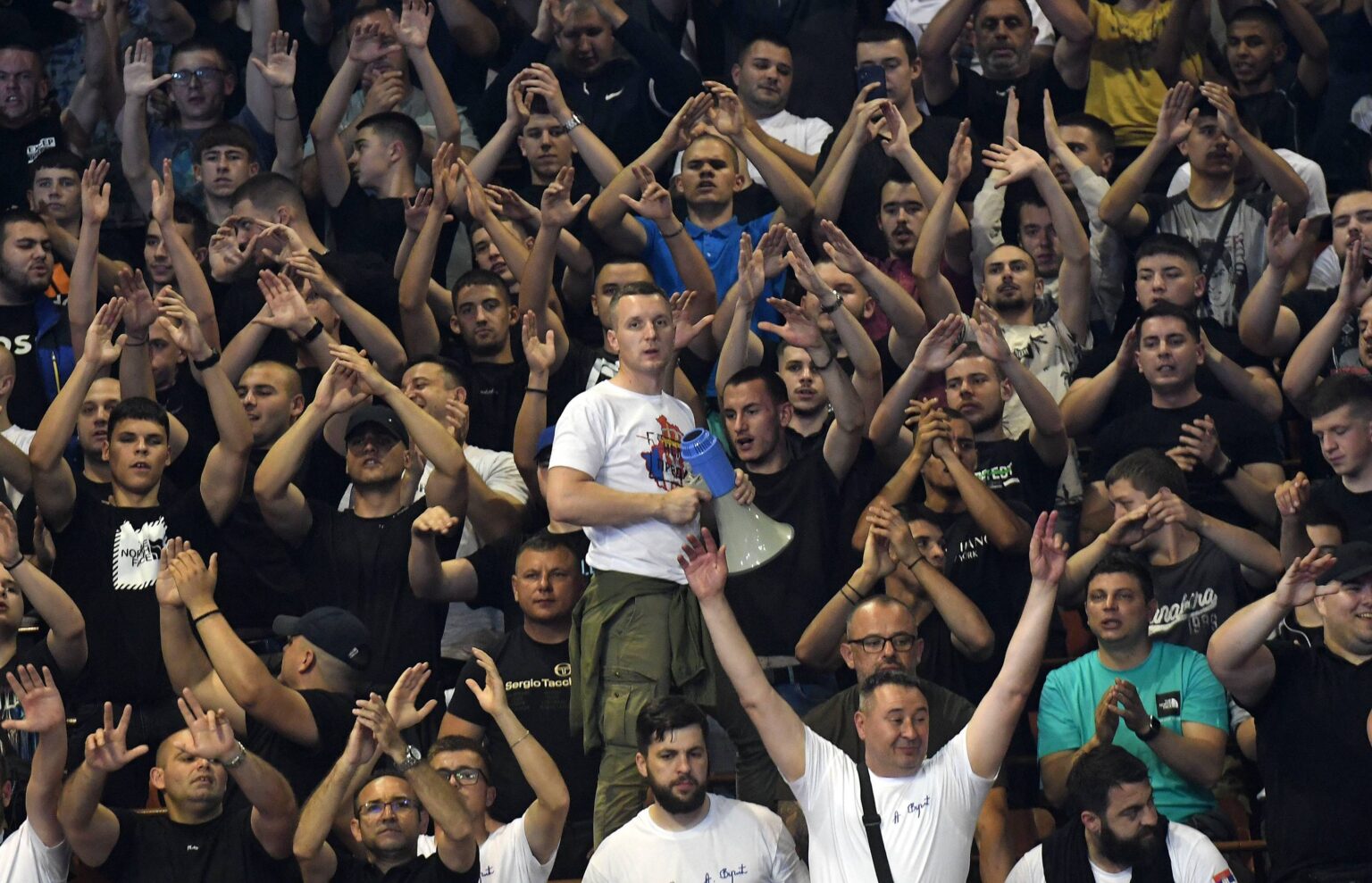 МИТИНГ ЛИСТЕ "АЛЕКСАНДАР ВУЦИЦ - НОВИ САД СУТРА" У НОВОМ САДУ