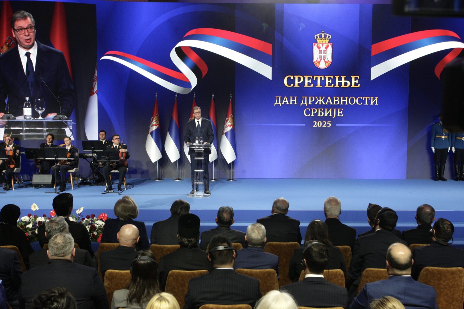 АЛЕКСАНДАР ВУÈИÆ