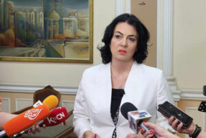 1740136907-dragana-sotirovski-sns-sednica-foto-miljana-isailovic-novars1