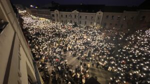 IMG-21bed6f1b0f5b4cdf2bf0a1ed1905eb4-V