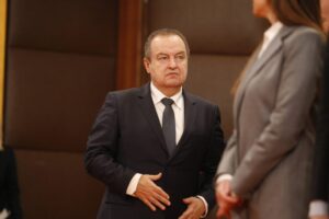 ALEKSANDAR VUCIC - EVARISTE NDAJISIMIJE