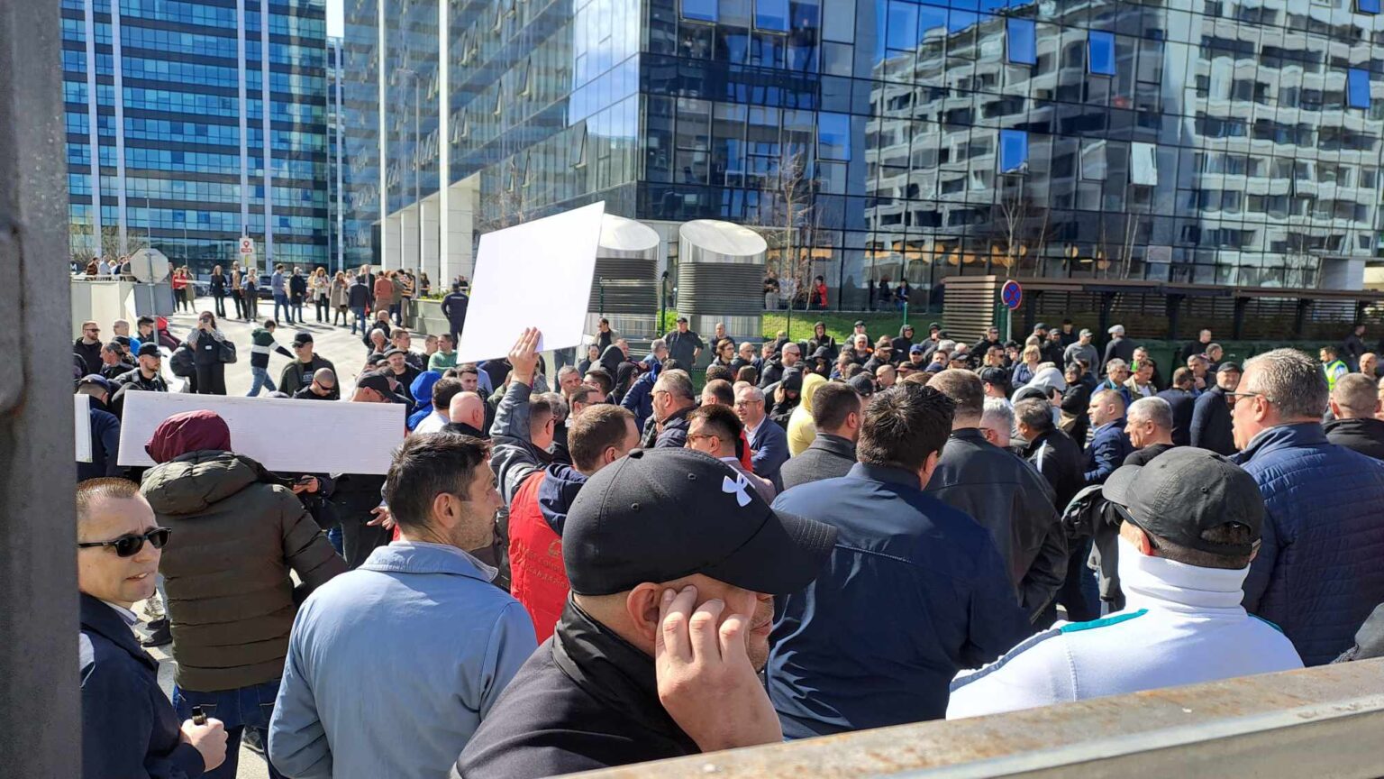 1741864354-nepoznati-1536x864