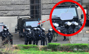 1742377545-VEC-8631-top-1536x934