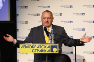 1743334443-2F3A8879-b-1536x1019