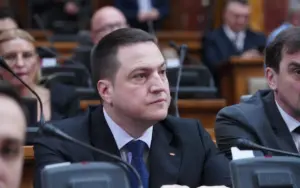 49497-tan2025-03-0510561355-9-f