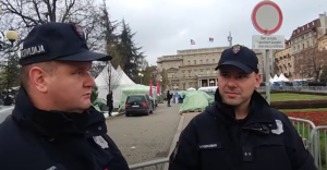 grocanska-policija-traktori