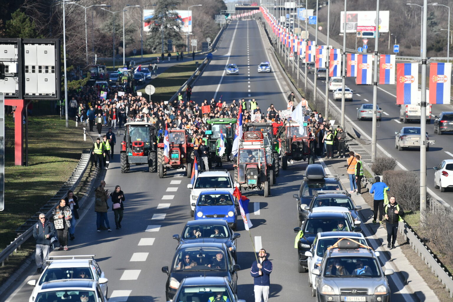 1737966736-1737966657607-1536x1024