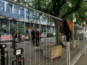 IMG-6614.format-webp.width-1200