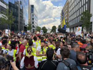 1747120371-IMG-7349-5926-b