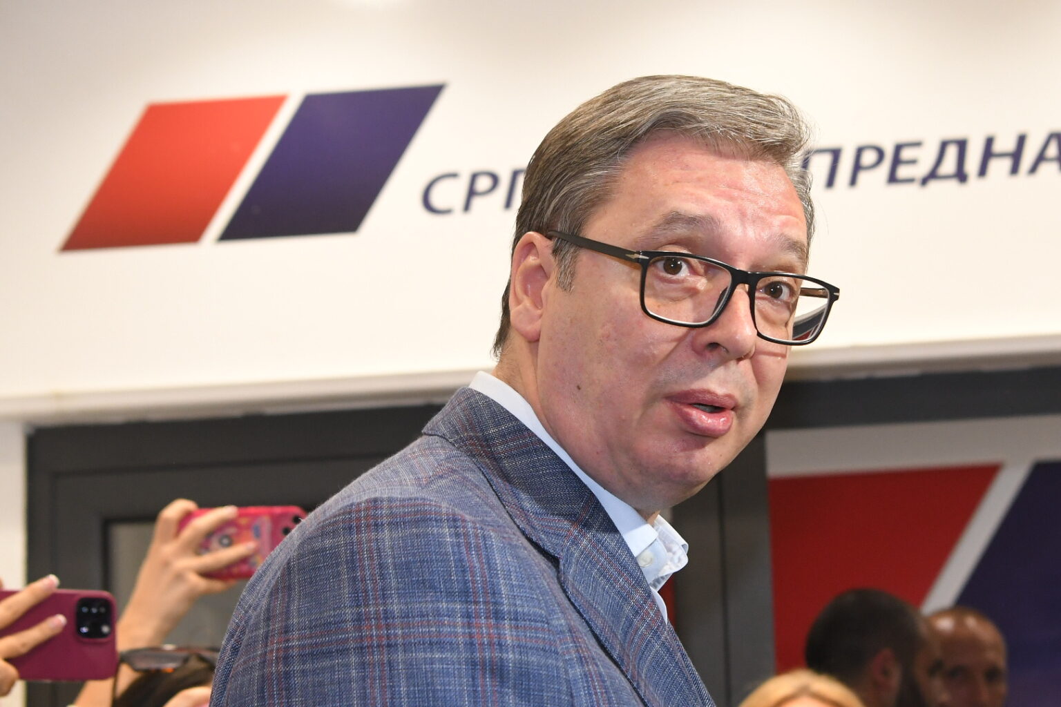 1717350876-1717350656518-1536x1024