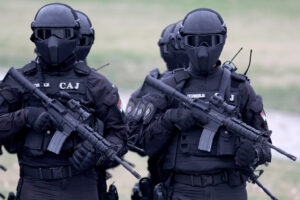 Ispred Palate Srbija (Bulevar Mihajla Pupina 2) odrzana antiteroristicka pokazna vezba "Stit".