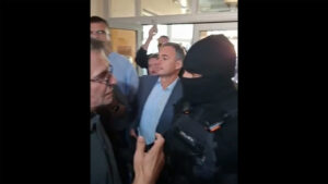 1758716449-Untitled-1-copy-1422x800