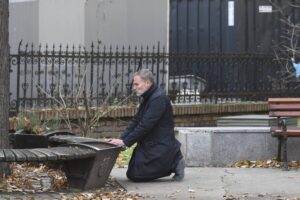 UCENICI GIMNAZIJE JOVAN JOVANOVIC ZMAJ BLOKIRALI SKOLU