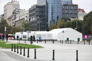 NOVI SATORI ISPRED DOMA NARODNE SKUPSTINE