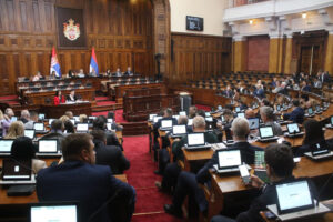 1761124303-2C6A0407-966-b-1024x683