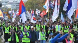 1761817149-Setnja-studenata-ka-Novom-Sadu-301025-Foto-Amir-Hamzagic-18-1024x683-1-e1761818228456-1000x560