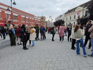 IMG-a914e5505b76f361da0653eae5acff5e-V