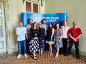 IMG-ec7daa75108d56d15a2dd4b0036074db-V