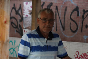 Students in the blockade of Novi Sad faculties organized a rally called "Red Card" in front of the Basic Court building in Novi Sad, and according to them, rallies will be organized every day, until all political prisoners are released.Studenti u blokadi novosadskih fakulteta organizovali su skup pod nazivom "Crveni karton" ispred zgrade Osnovnog suda u novom Sadu, a po njihovim recima a skupovi ce biti organizovani svaki dan, do oslobodjenja svih politickih zatvorenika.