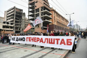 1762859021-Protest-ispred-Generalstaba-foto-goran-srdanov-nova-rs-61-1024x683
