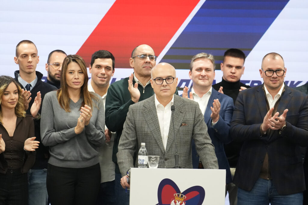 The President of the Serbian Progressive Party Milos Vucevic addressed the media at the party headquarters regarding the local elections in Negotin, Mionica and Secanj.Predsednik Srpske napredne stranke Milos Vucevic obratio se medijima u sedistu stranke povodom lokalnih izbora u Negotinu, Mionici i Secnju.