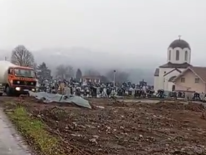 privatno-groblje-vrcibn2