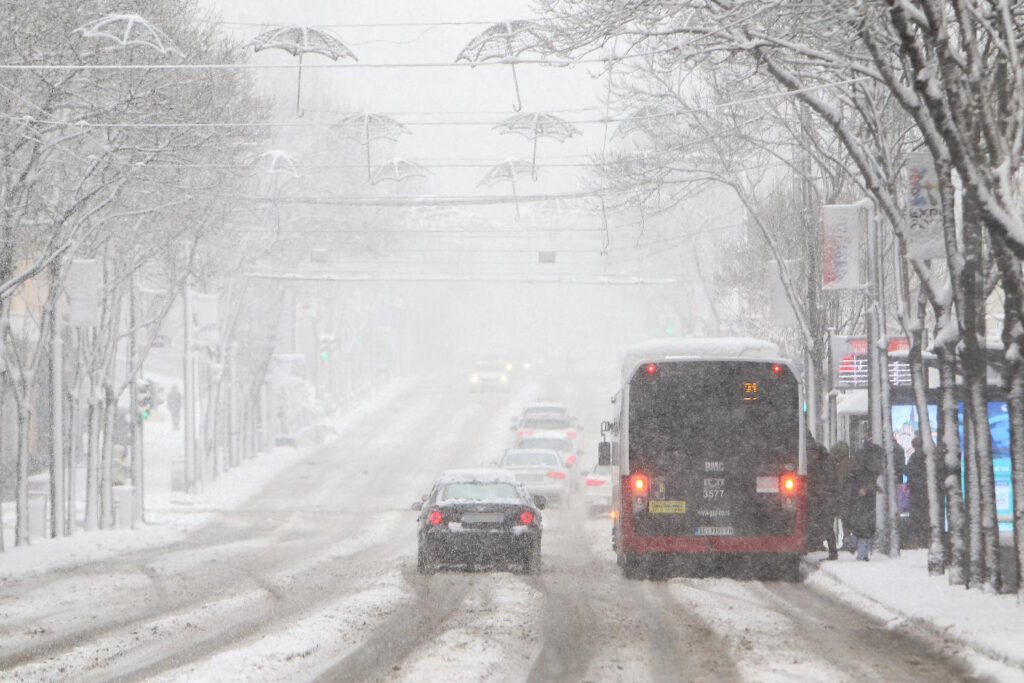 1767539014-Sneg-04-Milica-Vuckovic-b-1024x683