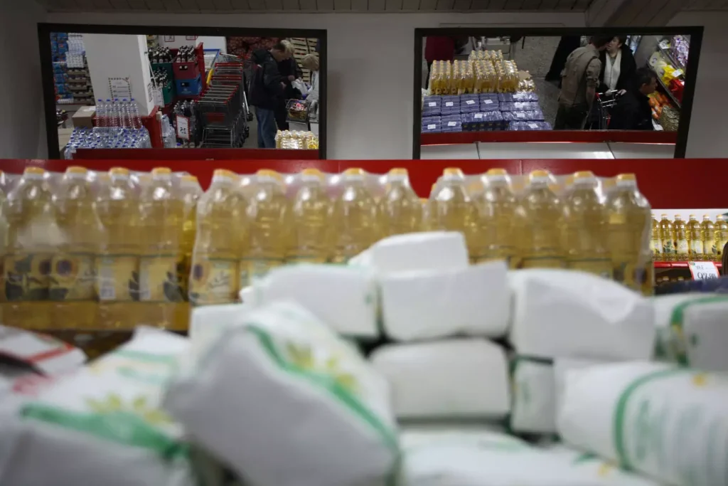 Penzioneri-siromastvo-07